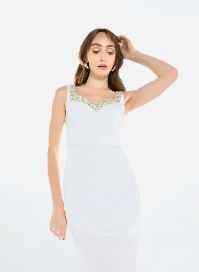 هاوس اوف مودا فستان سهرة طويل بزمزمات ومزين